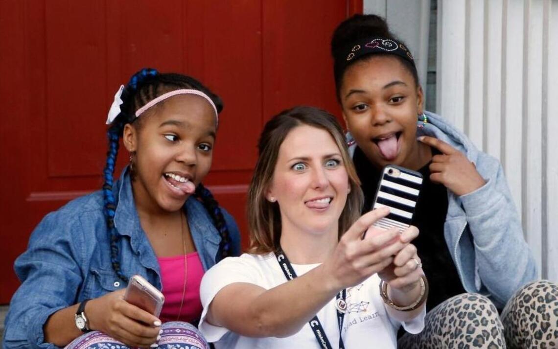 Students take out your phones for the Wake County teacher selfie contest