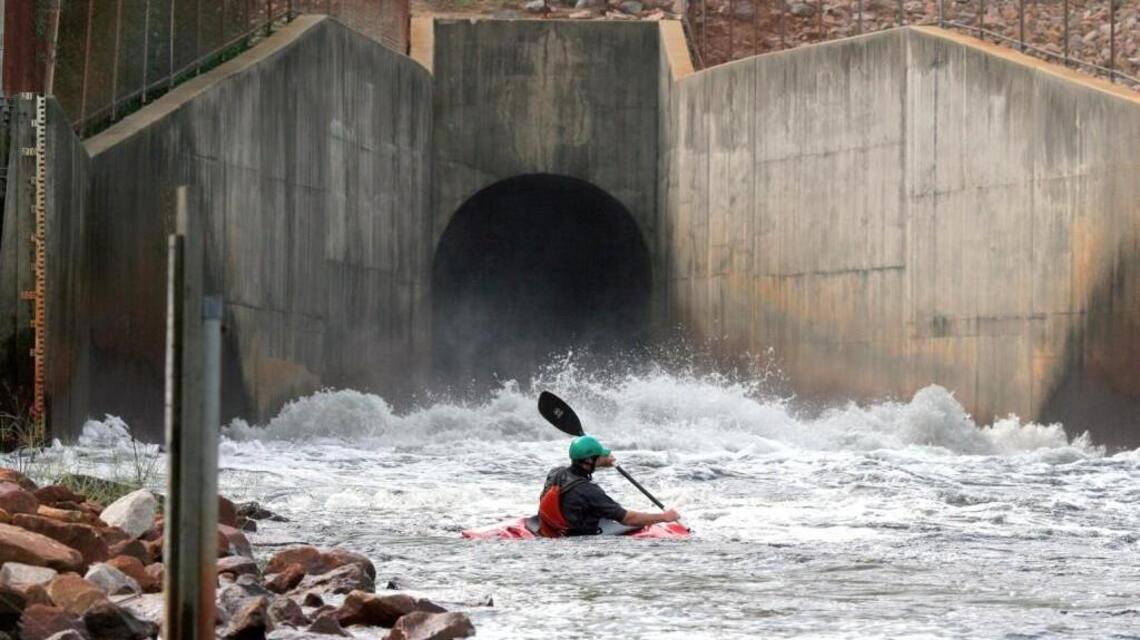 Part of Falls Lake Dam that was found in Neuse River will be removed