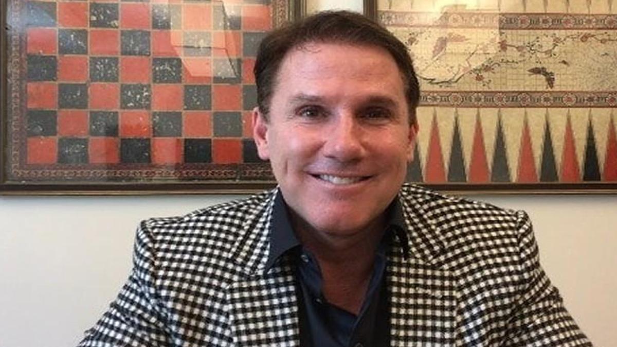 Novelist Nicholas Sparks visited The Cardinal at North Hills on May 18, 2017 to talk about the inspiration behind his books and his writing process. On Sunday, he’ll be on WUNC-TV’s “Bookwatch” to talk about his latest book, “Every Breath.”