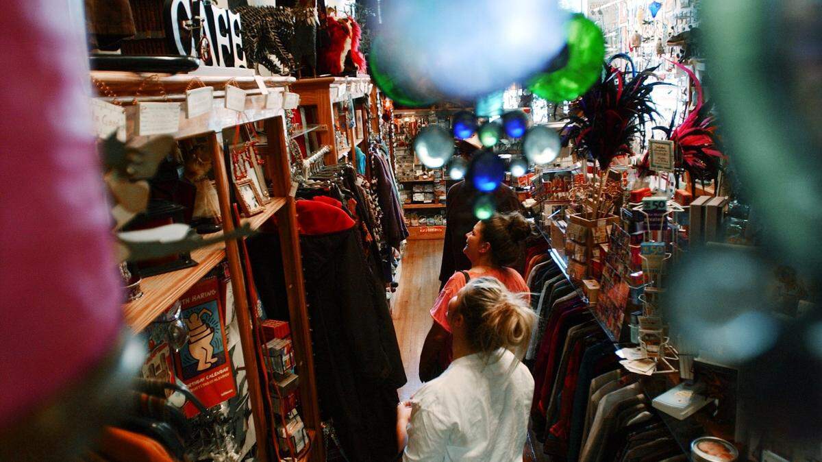 A longtime boutique on Durham’s Ninth Street is closing soon.