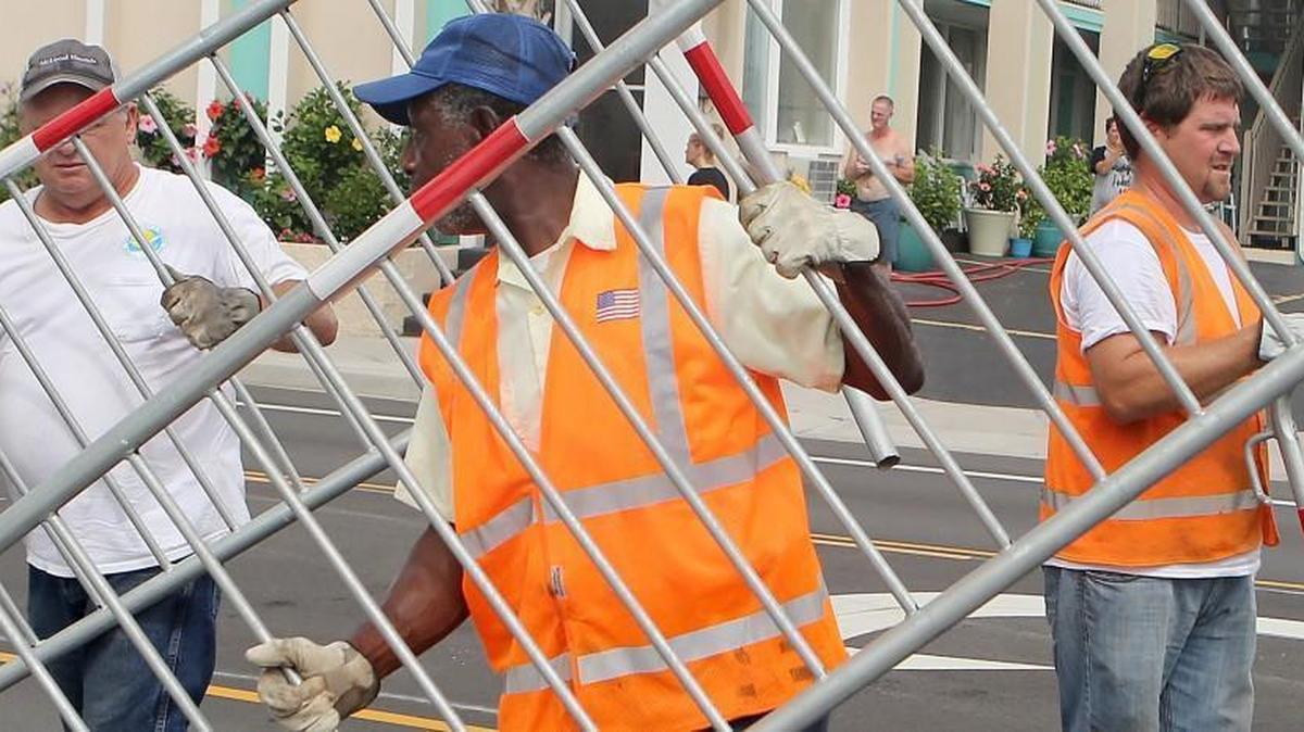 Hundreds of Myrtle Beach employees are set to get year-end bonuses as a reward for working through a staffing shortfall, city leaders decided on Dec. 6, 2022. 