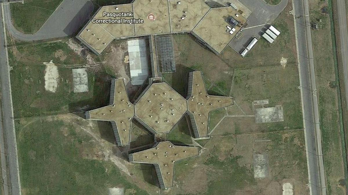 Pasquotank Correctional Institution in Elizabeth City was the site of an attempted escape on Thursday. The attempted breakout involved fires set in the prison’s sewing plant.