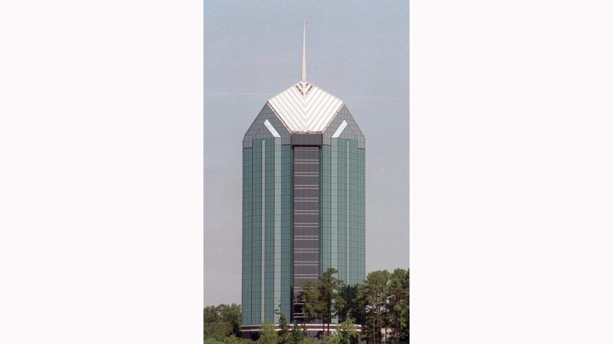 The top-floor tenant of University Tower has closed.