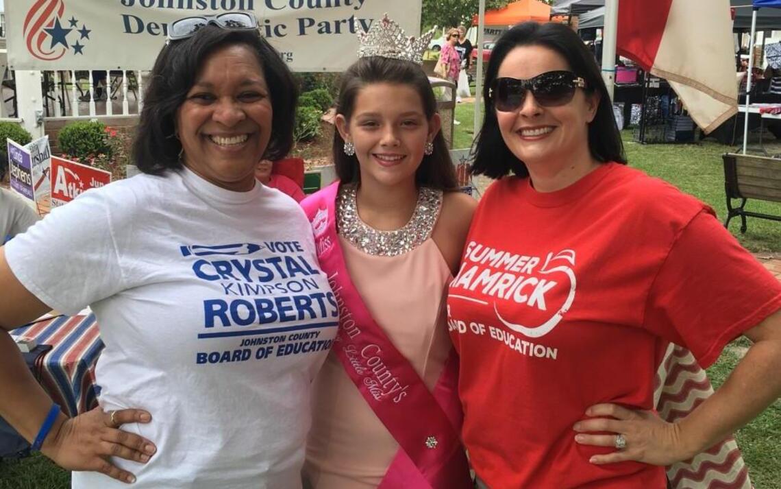 A Republican is friendly with a Democrat, and some folks freak out – Saunders
