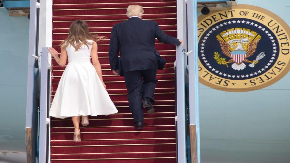The first lady won’t hold your hand? We’ve all been there, prez – Saunders