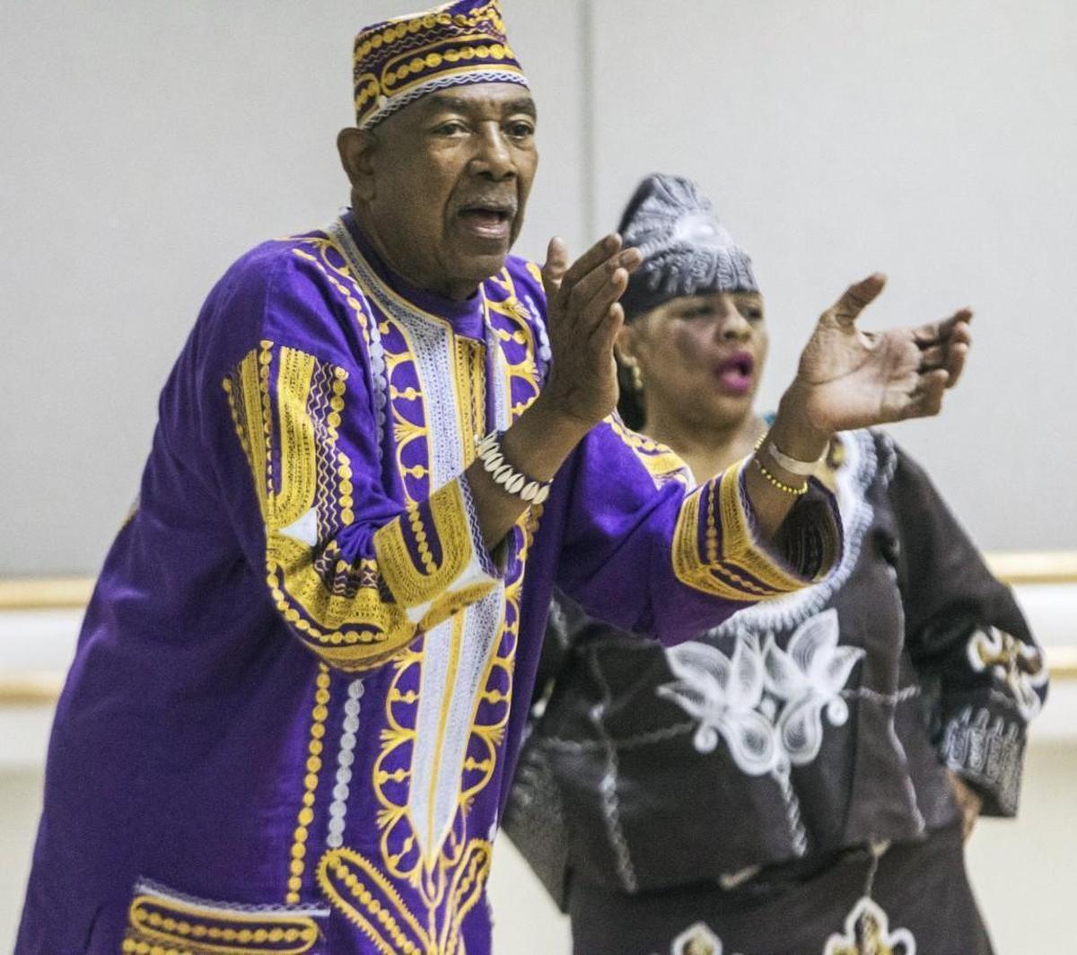 Chuck Davis, left, leads the African American Dance Ensemble during a dress rehearsals Thursday, July 23, 2015 at the Durham Arts Council. Davis died Sunday, May 14, 2017.