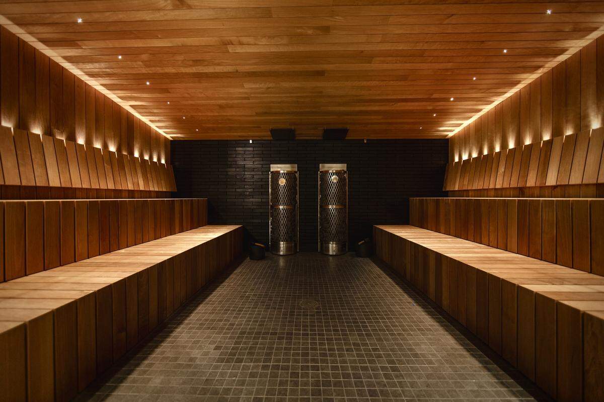 In addition to saunas and warm and cold pools, visitors to Sauna House Raleigh can also get massages.