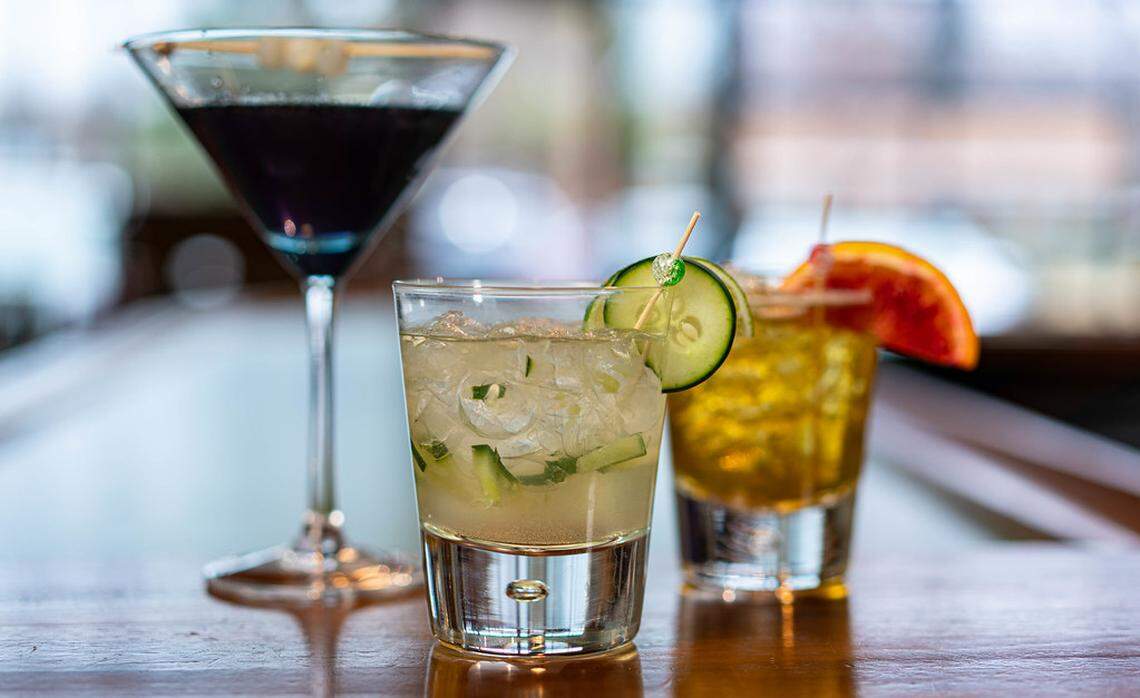 Biddy Thomas will serve cocktails, beer and wine alongside its menu of Southern-inspired dishes.