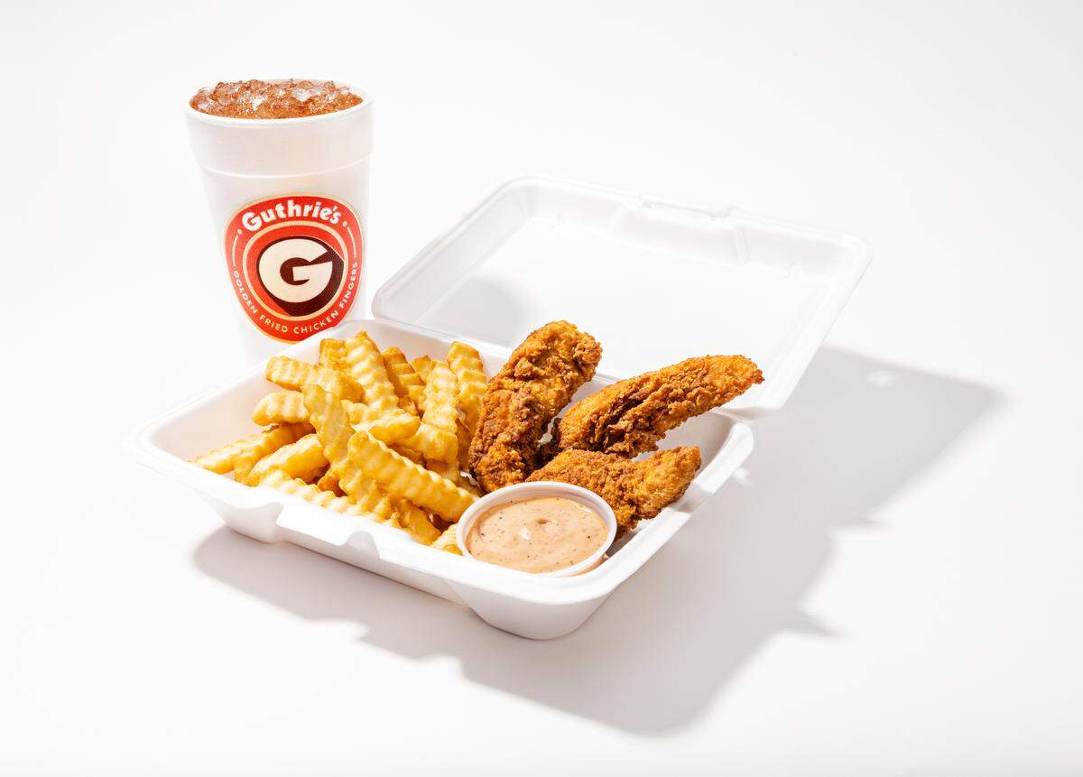 The 3 Finger Snack Combo from Guthrie’s comes with fried chicken fingers, crinkle fries, Guthrie’s signature sauce and a drink.