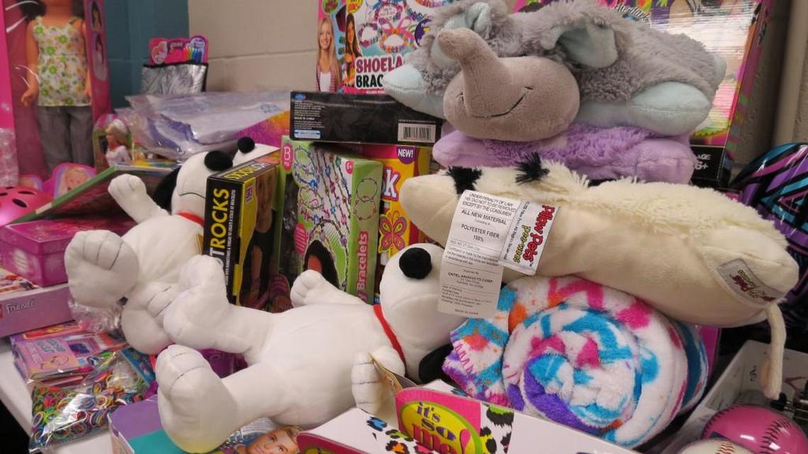 InterAct hosts a Holiday Bazaar every December, transforming the agency into a store where mothers may “shop” for toys and gifts for their children, and children can choose gifts for their parent. Donations from the community enable Interact to provide a special experience for parents and children at the Holiday Bazaar.