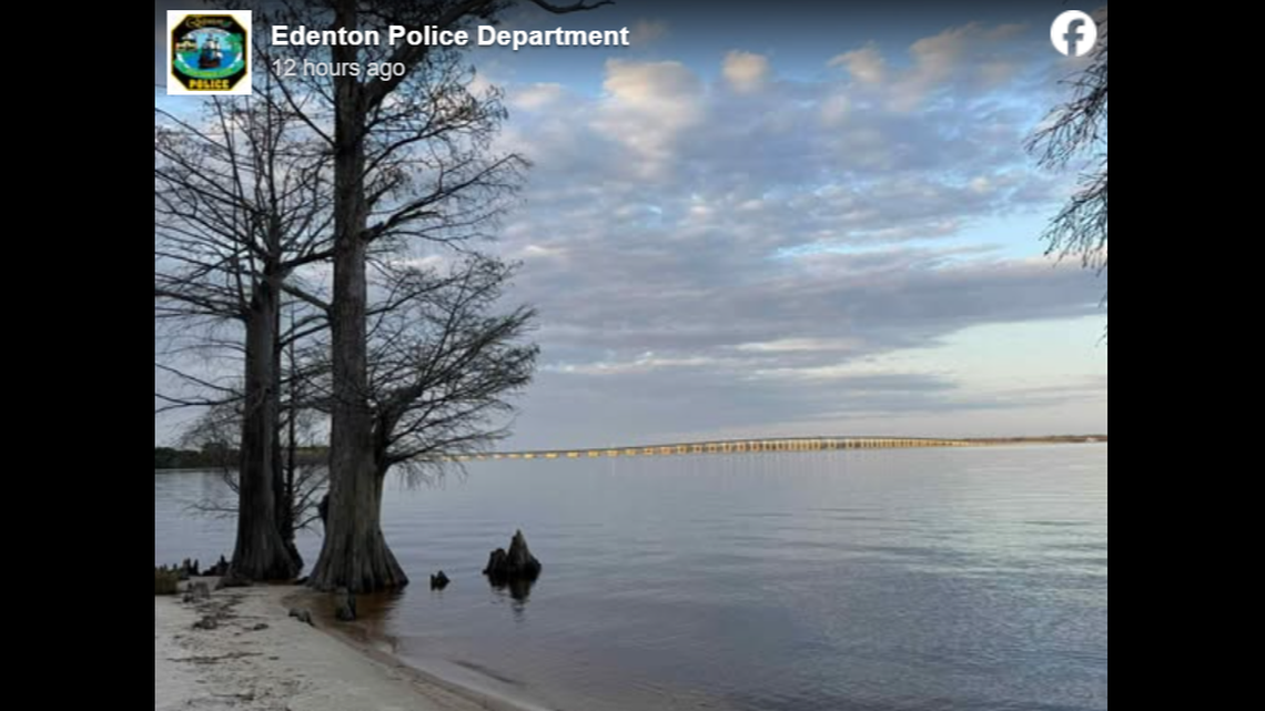 A mom and her teen son died on a family trip to a North Carolina beach, deputies said.