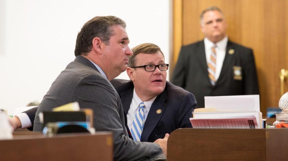 House Speaker Tim Moore, right, and House Rules Committee chairman David Lewis confer on the floor of the House on Thursday, May 4, 2017.