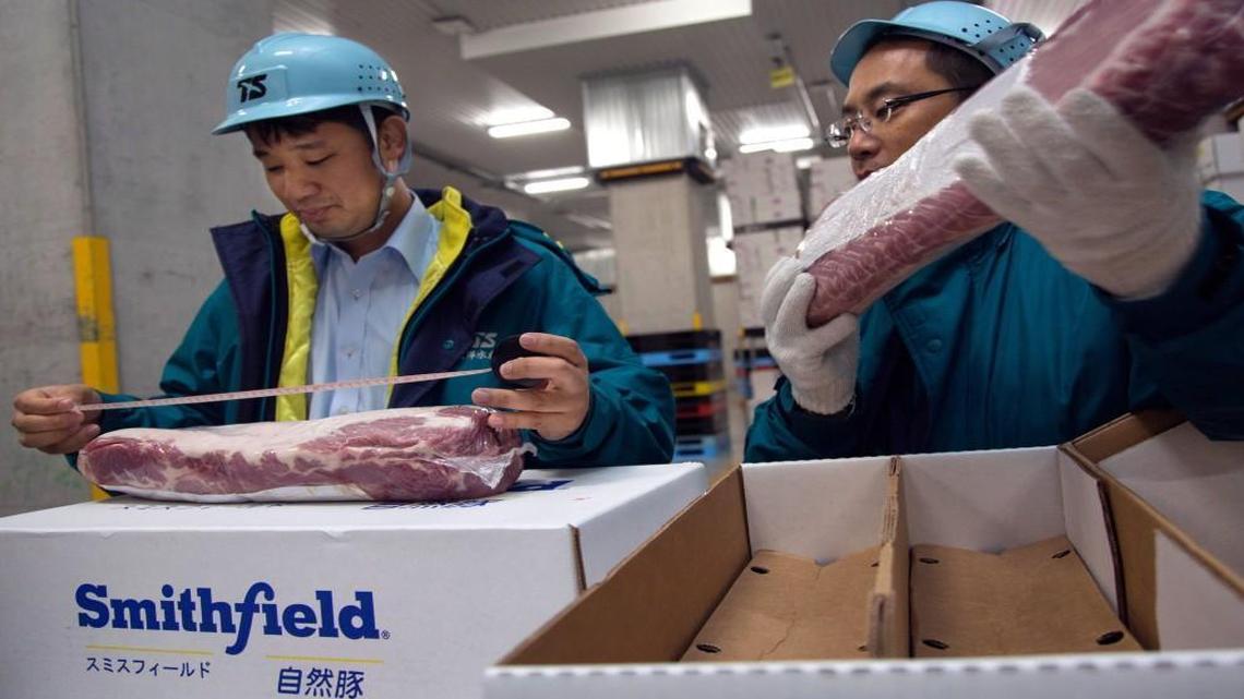 
A trade deal would drop Japan’s pork tariffs, helping the state’s industry. But tobacco interests are concerned.
