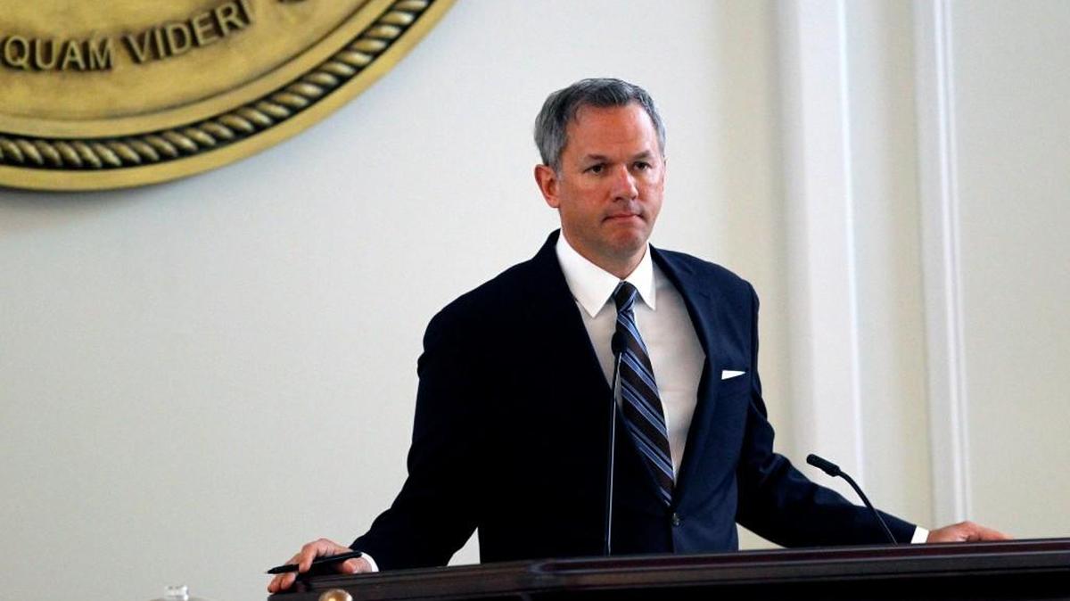 Lt. Gov. Dan Forest presides in the Senate chamber at the Legislative Building in Raleigh in 2016. Records show that Forest’s campaign accepted $100 from Jane Whaley, the leader of Word of Faith Fellowship in Spindale.