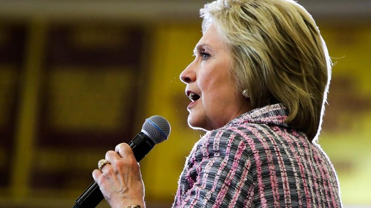 Democratic presidential candidate Hillary Clinton speaks to her supporters during a campaign rally at Sacramento City College on June 5, 2016 in Sacramento, California.