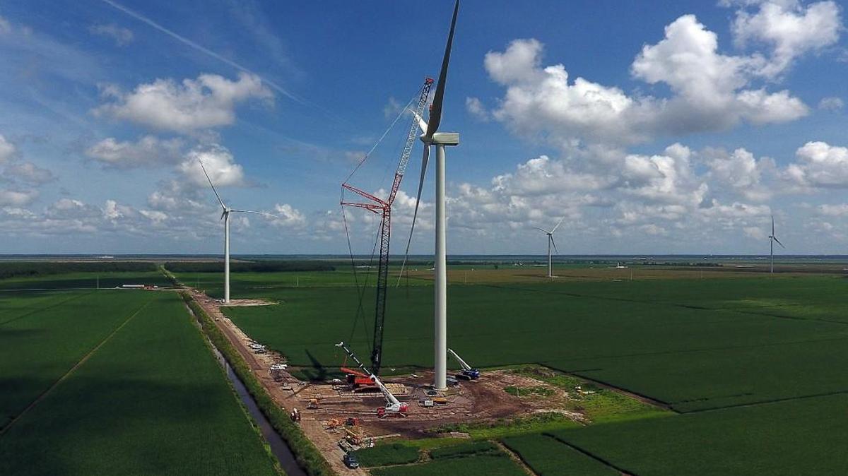 Why there’s little talk about land-based wind farms in rural North Carolina