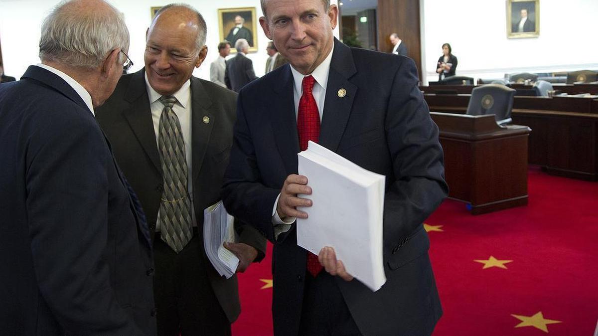 
Sen. Harry Brown, the Senate's chief budget writer, right, oversaw the process that led to Wednesday’s vote on the Senate’s spending plan.
