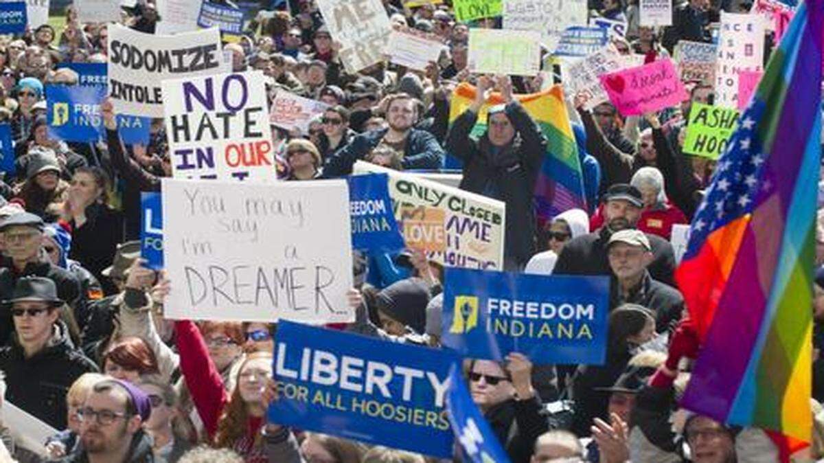 
Thousands of opponents of Indiana Senate Bill 101, the Religious Freedom Restoration Act, gathered on the lawn of the Indiana State House to rally against that legislation Saturday. Republican Gov. Mike Pence signed a bill Thursday prohibiting state laws that "substantially burden" a person's ability to follow his or her religious beliefs. 
