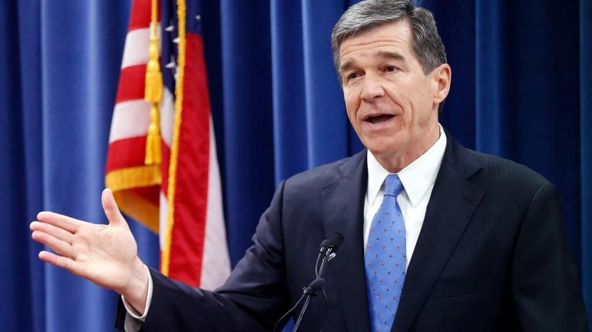 Governor-elect Roy Cooper holds a press conference to complain about efforts by Republicans to cut the power of the Governor's office during the special session of the General Assembly that is going on a few blocks away on Thursday, Dec. 15, 2016.
