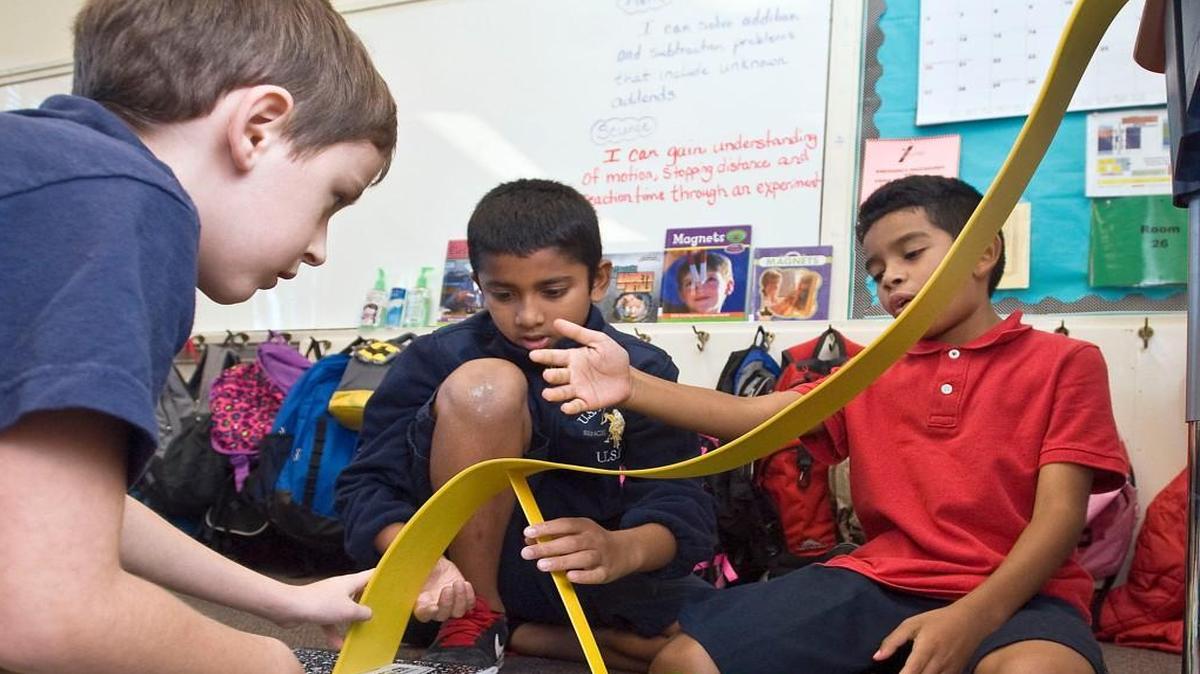 From left, James Alexander, 9, Sai Bandaru, 8, and Brandon Pimentel, 10, work on their track design in Christine Archambault’s fourth grade class at Coltrane-Webb STEM Elementary School in Concord, N.C. in 2015. Cabarrus County is among 20 counties that would be allowed to start school as early as Aug. 10 under a bill backed Tuesday, March 28, 2017, by the House Education Committee.