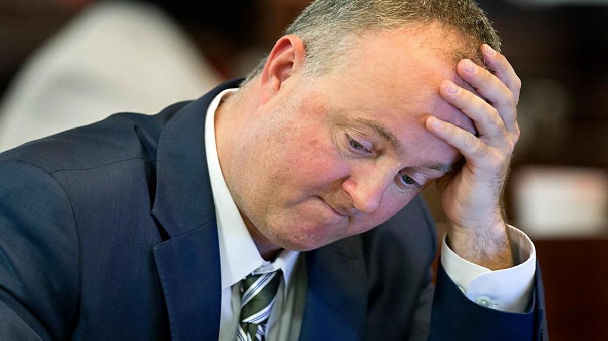 House Democratic Leader Darren Jackson’s proposal to put a time limit on veto overrides was defeated Tuesday.