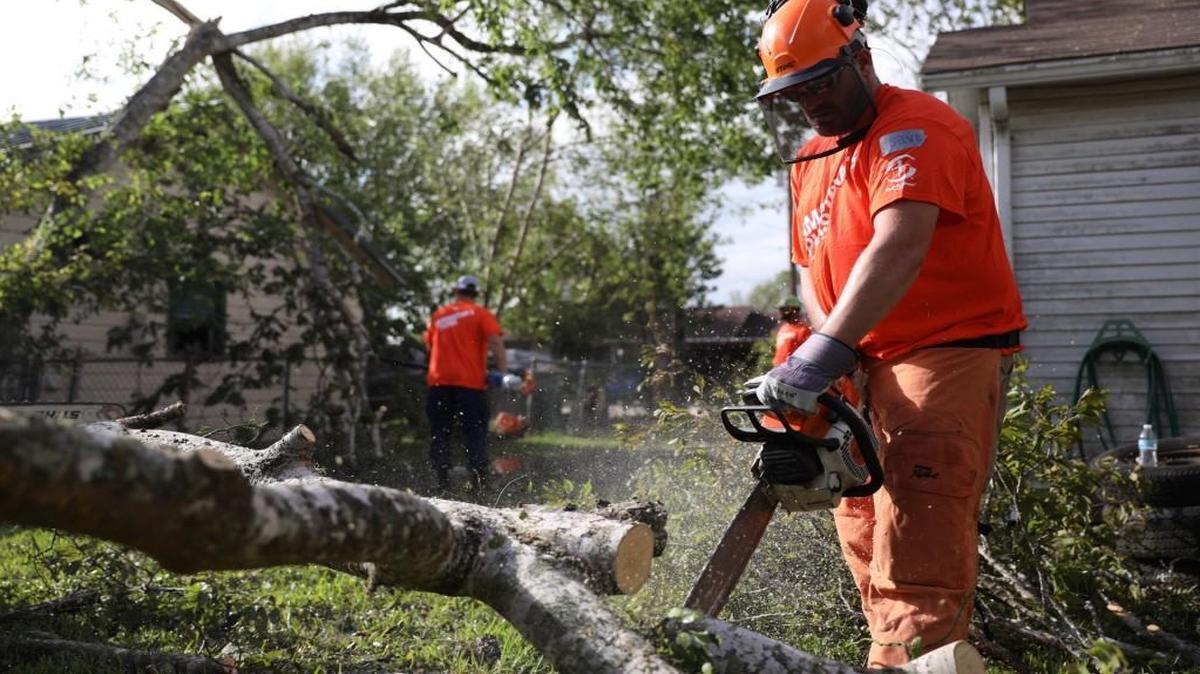 Samaritan’s Purse volunteers clear Hurricane Harvey debris in Victoria, Texas on August 28, 2017.