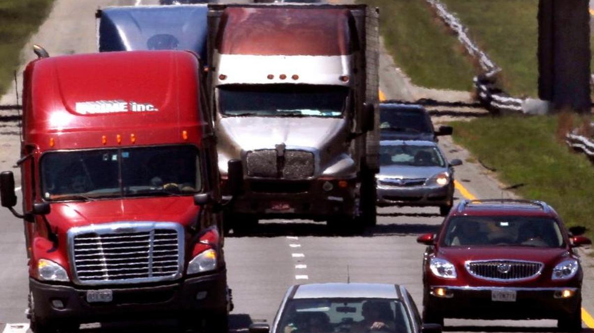The N.C. Department of Transportation will receive a federal grant to widen two sections of Interstate 95 from four lanes to eight.