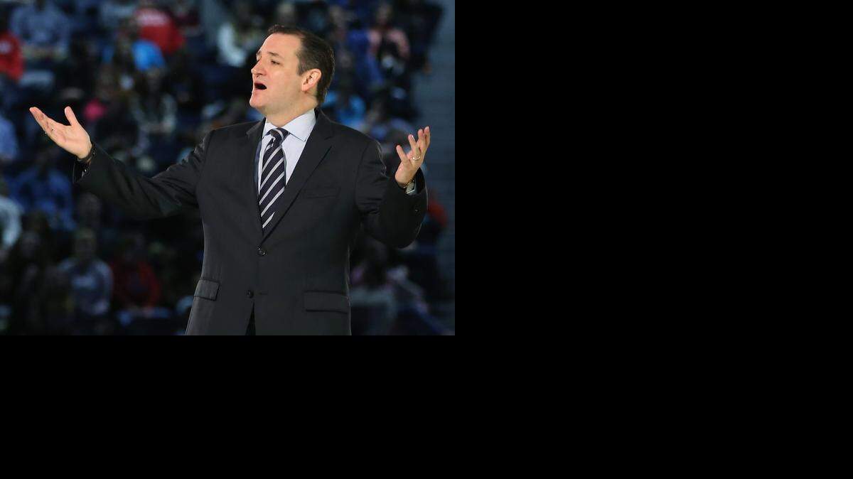 
U.S. Sen. Ted Cruz (R-TX) speaks to a crowd gathered at Liberty University to announce his presidential candidacy on Monday.
