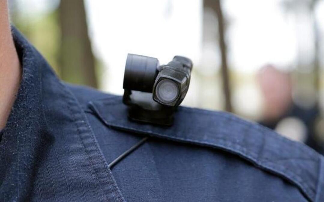 Garner police officer Kevin Murray tests a body camera as he wears one before starting his patrol in Garner on April 8, 2015. A bill currently being considered in the General Assembly would require all major NC law enforcement agencies to equip their officers with body-worn cameras.