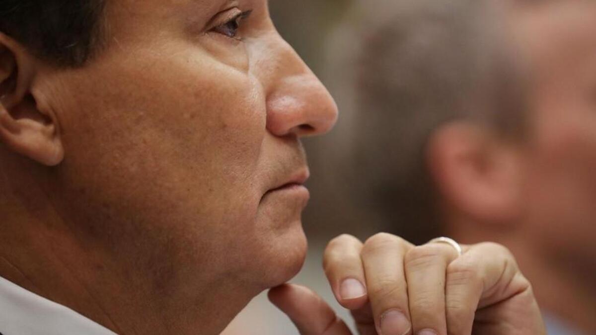 United Airlines CEO Oscar Munoz testifies before the House Transportation and Infrastructure Committee