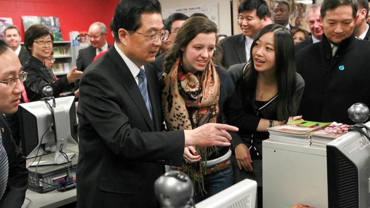 Chinese President Hu Jintao visits the Confucius Institute, which is housed at Walter Payton College Preparatory High School in Chicago in 2011.