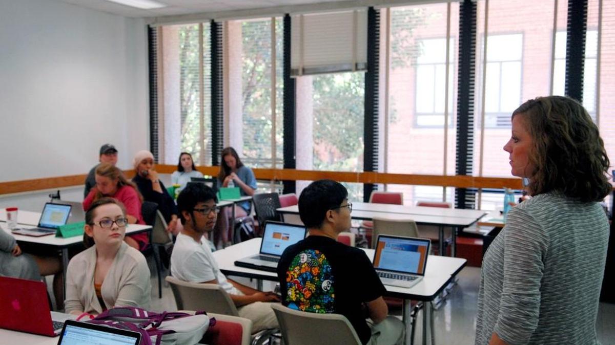 A graduate teaching assistant for N.C. State's College of Education led a class discussion October 4 on how to keep student's minds from wandering on Oct. 4, 2017.