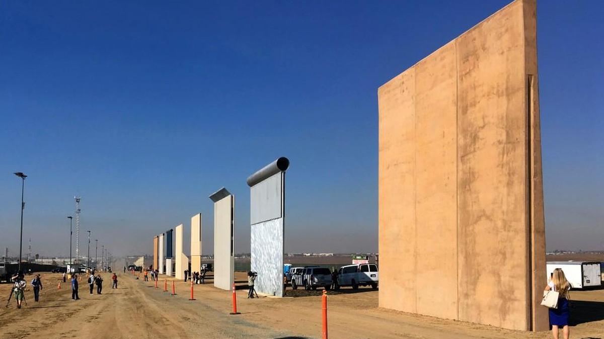 Prototypes of border walls in San Diego.
