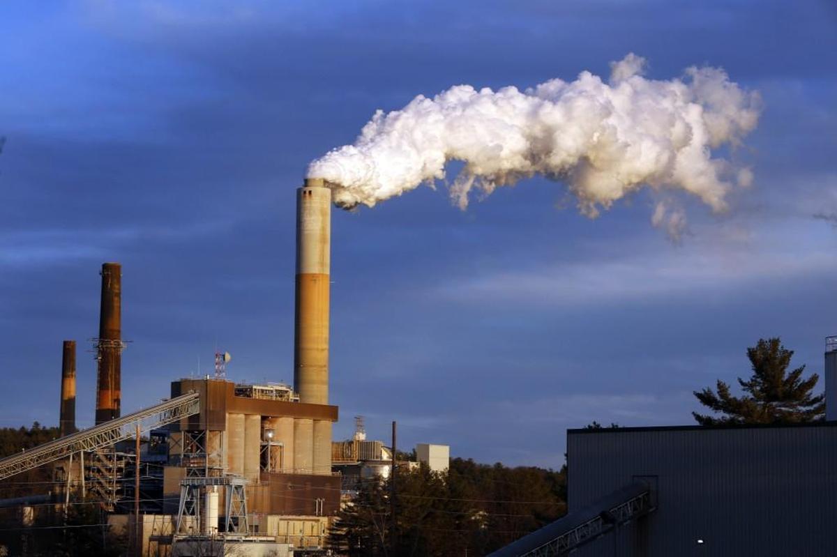 Greenhouse gas emissions from power plants are at the center of the debate over Duke Energy’s proposed plan.