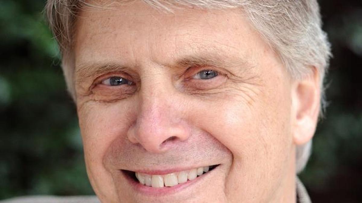 Longtime N&O editorial cartoonist Dwane Powell will celebrate 40 years of his amusing but pointed political commentary with an exhibit and talk at the Power Plant Gallery in Durham Sept. 16.
