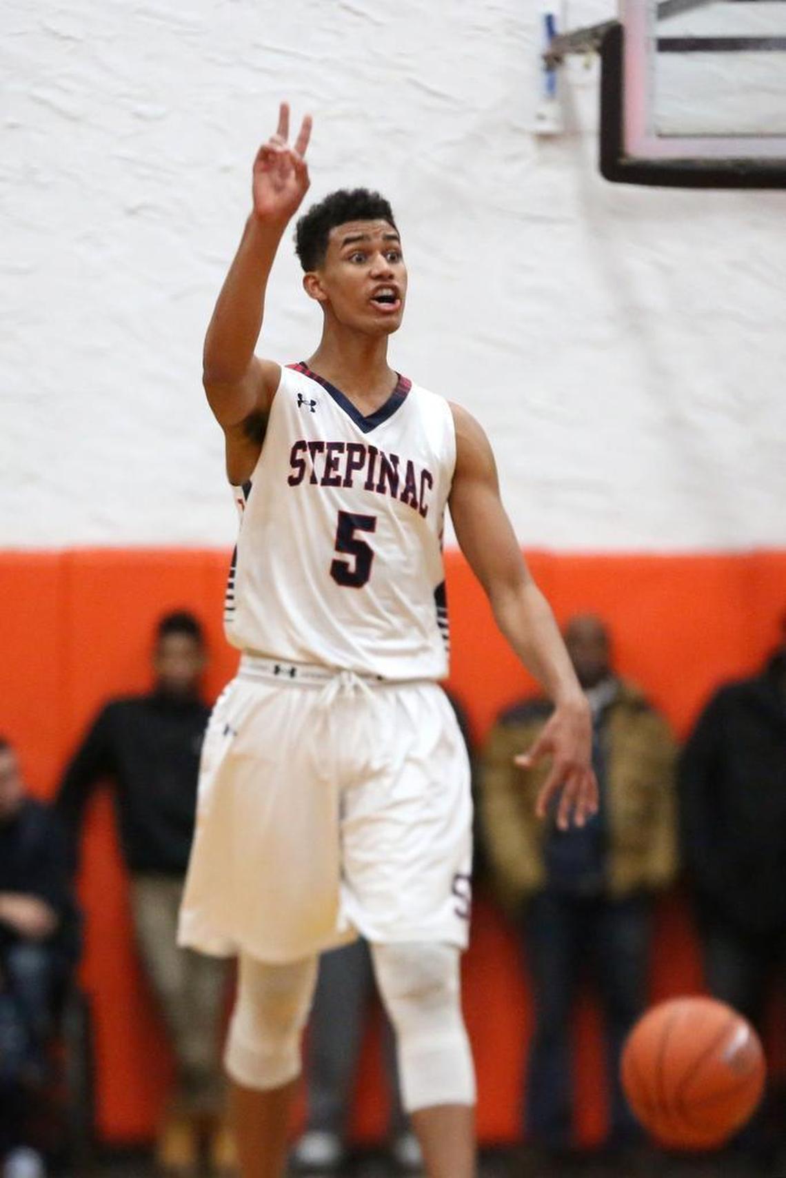 Jordan Tucker announced his decision to go to Duke on Saturday.