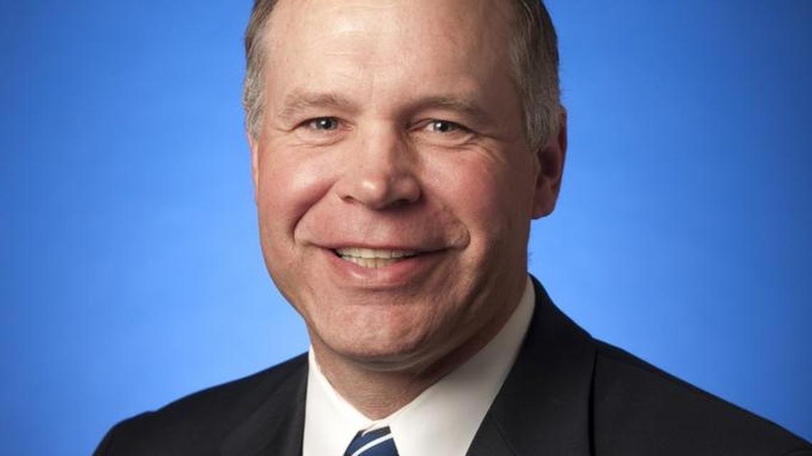 Duke defensive coordinator Jim Knowles is leaving the Blue Devils for the same job at Oklahoma State.