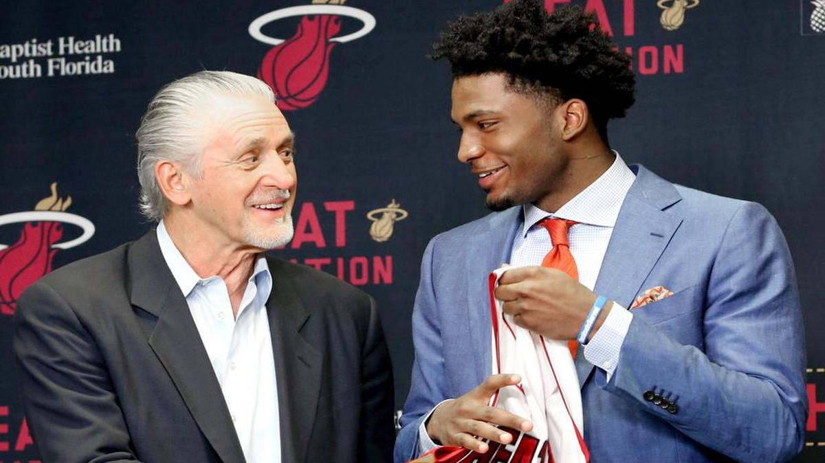 
Miami Heat president Pat Riley, left, has a moment with Justise Winslow during the introduction of the new rookie on Monday, June 29, 2015, at AmericanAirlines Arena in Miami. Winslow was the team's top draft pick. 
