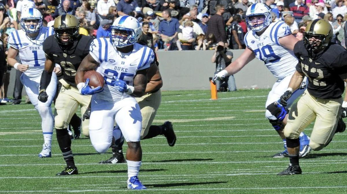 
Duke running back Jela Duncan (25) runs the ball for a touchdown against against Army during the first half in West Point, N.Y. 
