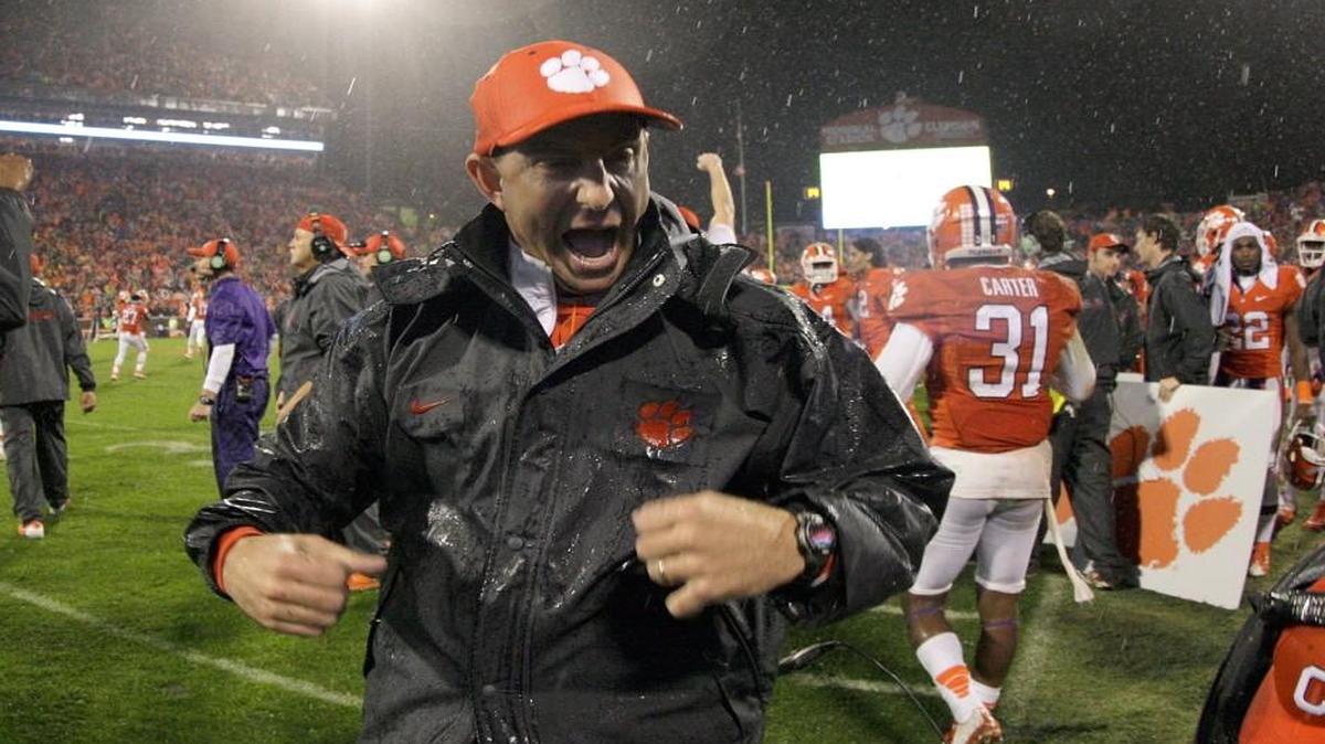 
Clemson coach Dabo Swinney celebrates after the Tigers defeated the Notre Dame Fighting Irish 24-22 at Clemson Memorial Stadium. 
