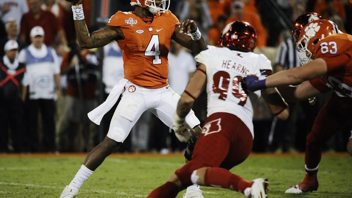 Clemson quarterback Deshaun Watson threw for 306 yards and five touchdowns in the Tigers’ 42-36 ACC football victory against Louisville Saturday night.