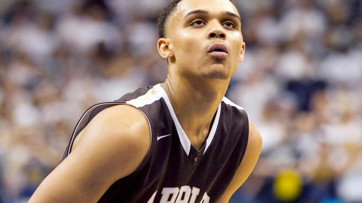 Apple Valley forward Gary Trent Jr. prepares to shoot duirng the Class 4A boys' state high school championship basketball game in March 2015 in Minneapolis.