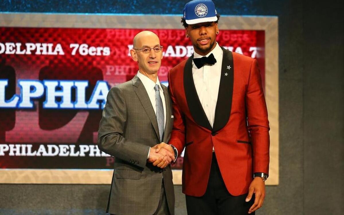 
Jahlil Okafor poses with Commissioner Adam Silver after being selected third overall by the Philadelphia 76ers in the First Round of the 2015 NBA Draft at the Barclays Center on June 25, 2015. 

