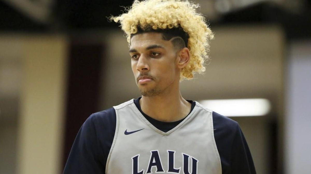 Brian Bowen announced his commitment to Louisville on Twitter on June 3.