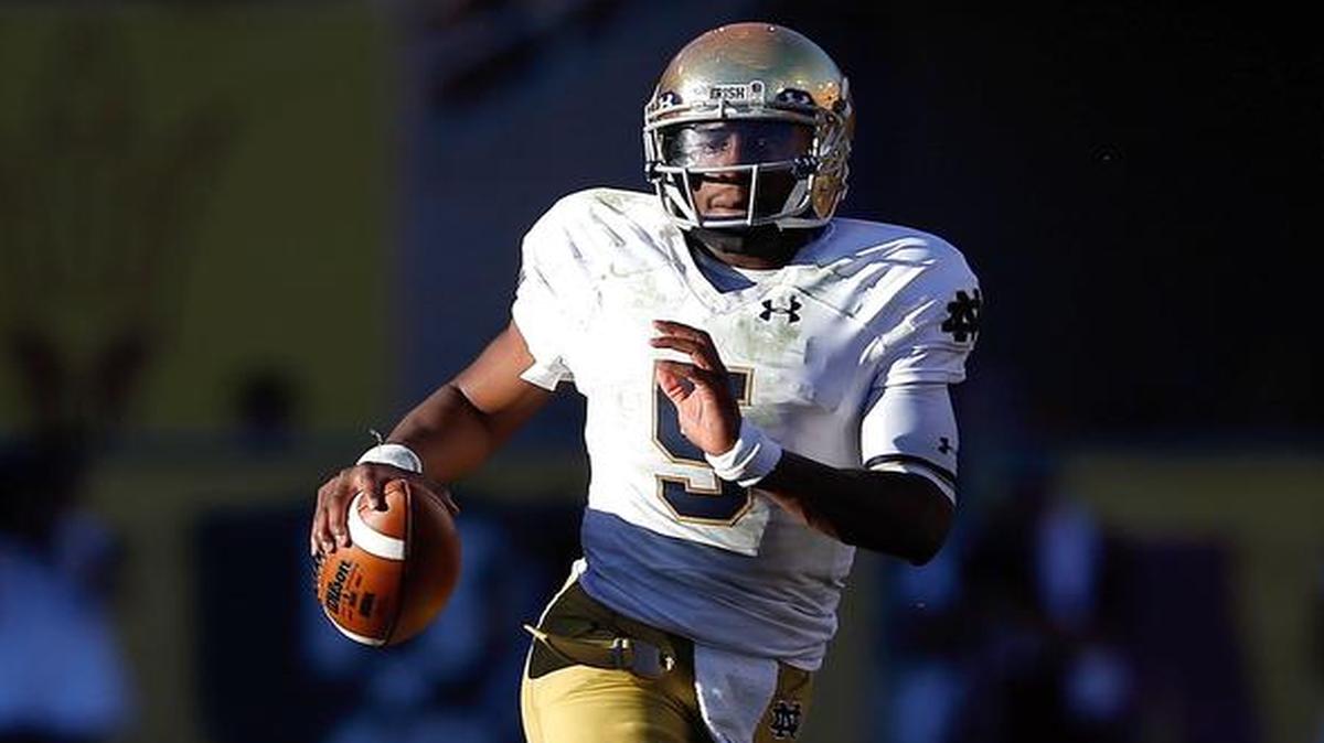 
Former Notre Dame quarterback Everett Golson is among the pool of candidates to replace Florida State’s Jameis Winston, the 2013 Heisman Trophy winner and the No. 1 overall pick in this year's NFL draft.
 
