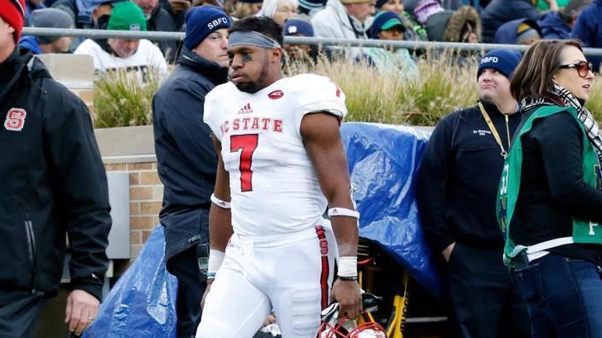 N.C. State running back Nyheim Hines (7) walks off the field during the first half of the Wolfpack’s game against Notre Dame Saturday, Oct. 28, 2017.