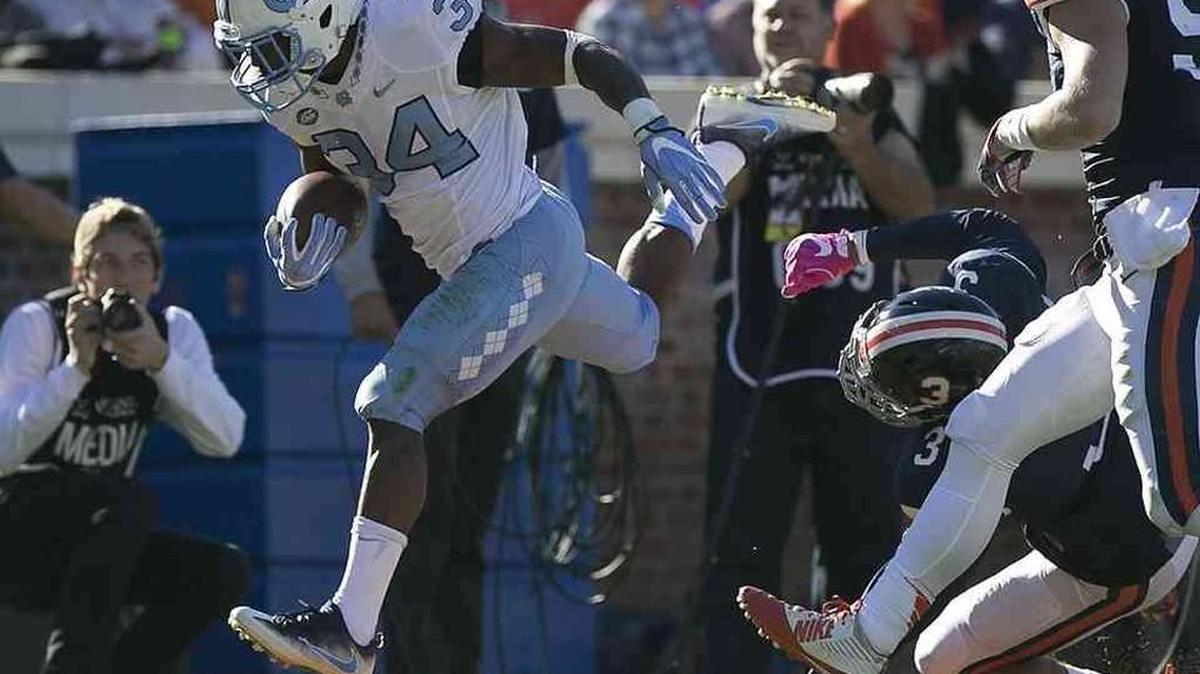 Elijah Hood is entering the 2017 NFL draft after a junior season in which he ran for 858 yards and eight touchdowns.