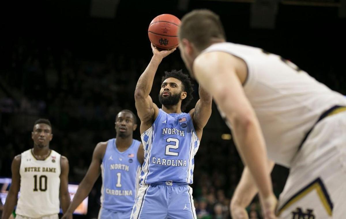 North Carolina’s Joel Berry II (2) shoots the game winning shot, a free throw with seven seconds to play, to give the Tar Heels’ a 69-68 victory over Notre Dame on Saturday, January 13, 2018 at the Joyce Center in South Bend, Indiana.