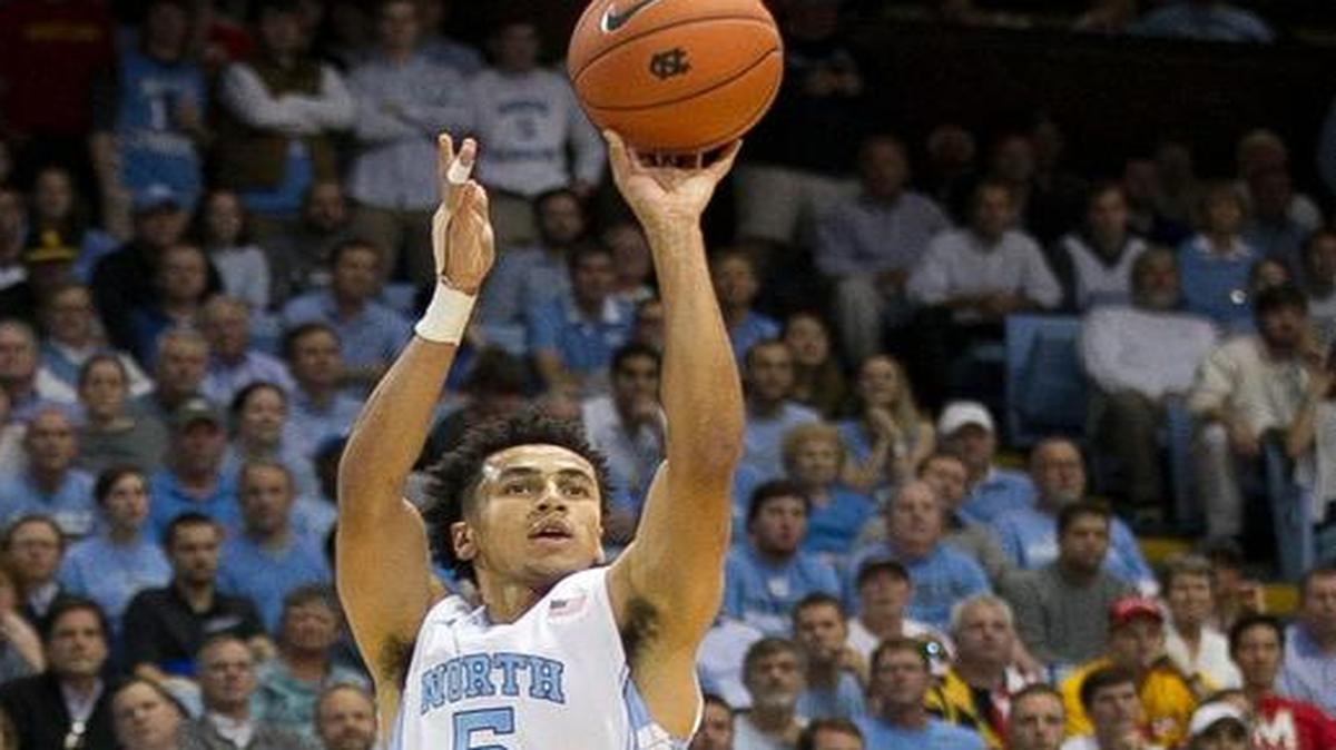 North Carolina’s Marcus Paige (5) shoots over Maryland’s Melo Trimble (2) in the first half on Tuesday, December 1, 2015 at the Smith Center in Chapel Hill, N.C.