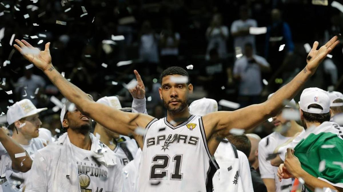 Former Wake Forest and San Antonio Spurs star Tim Duncan might have changed ACC basketball history if he'd chosen a different school.